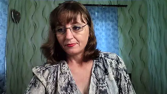 Snapshot of Alisaprice077 chatting on 07/05/26, 10:11 Alisaprice077 online show from 07/05/26, 10:11