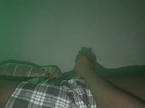 Snapshot of TheeJonnyBravo chatting on 04/25/26, 03:42 TheeJonnyBravo online show from 04/25/26, 03:42