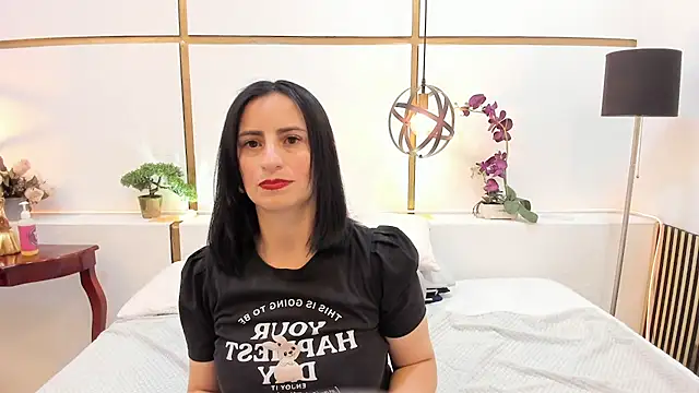 BrendaCantorel online show from 04/20/26, 12:08