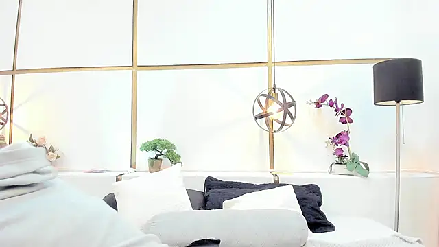 BrendaCantorel online show from 04/28/26, 11:59