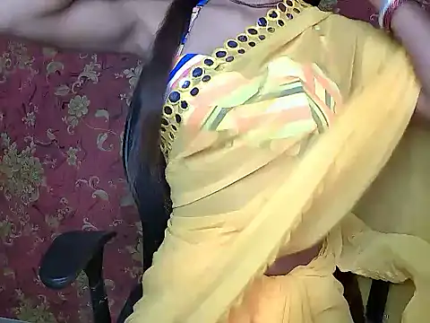 Rosy-Girl online show from 03/18/26, 01:47