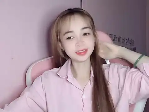 Odile068 online show from 04/03/26, 04:49