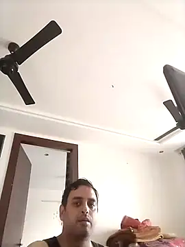 rockym1995 online show from 03/19/26, 03:21