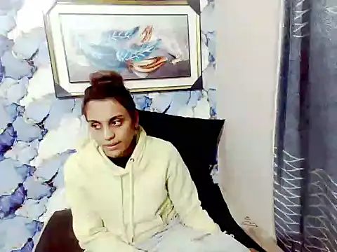 Snapshot of Luscious_Lexy chatting on 06/23/26, 05:05 Luscious Lexy online show from 06/23/26, 05:05