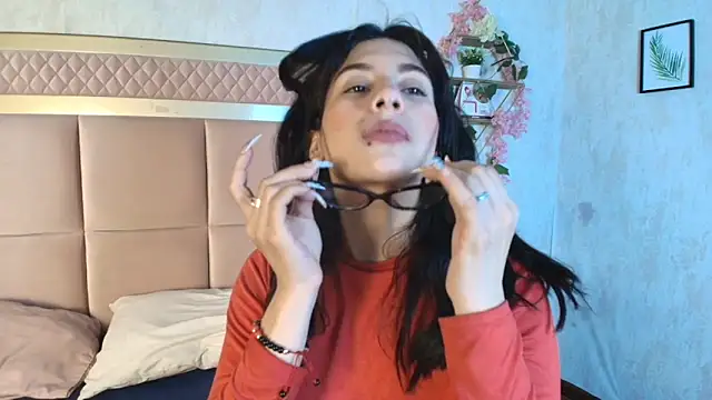 Madii  online show from 03/08/26, 12:53