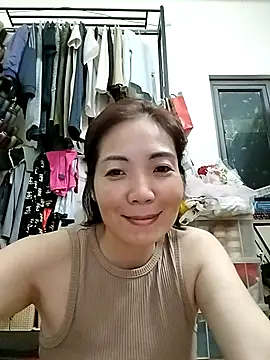 Snapshot of Miinn99 chatting on 07/07/26, 04:44 Miinn99 online show from 07/07/26, 04:44