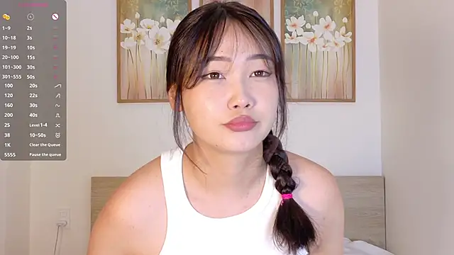 pinkyblooom online show from 04/04/26, 09:40