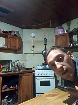 tudeseo01 online show from 04/16/26, 06:58
