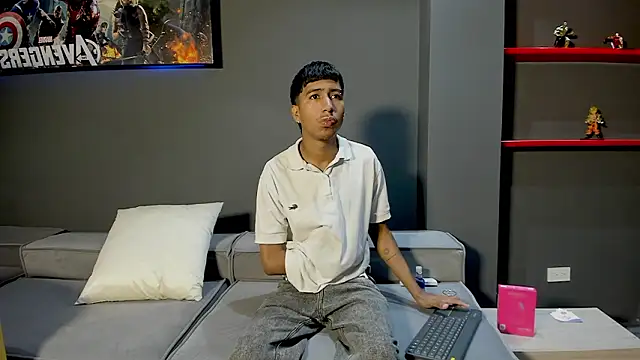 Ender h0tt online show from 03/19/26, 01:48