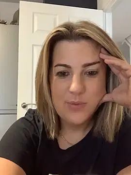 Snapshot of annabellewarick chatting on 07/26/26, 06:48 annabellewarick online show from 07/26/26, 06:48