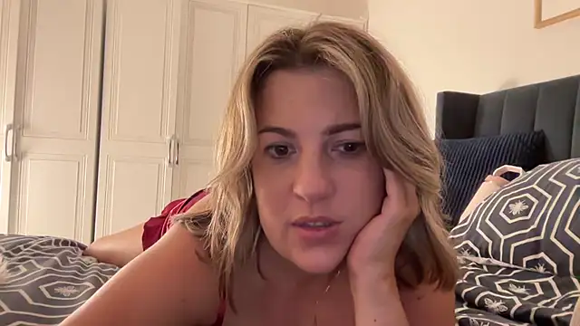 Snapshot of annabellewarick chatting on 07/28/26, 09:36 annabellewarick online show from 07/28/26, 09:36