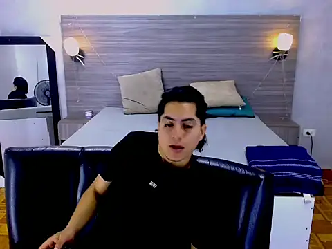 Alex Wolft online show from 03/28/26, 02:55