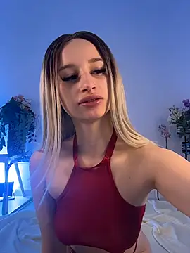 Snapshot of ScarletFlameee chatting on 05/28/26, 06:00 ScarletFlameee online show from 05/28/26, 06:00