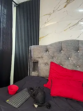 Bunny fire online show from 03/28/26, 07:35