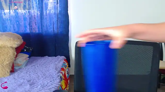 V ALERY online show from 03/21/26, 08:56