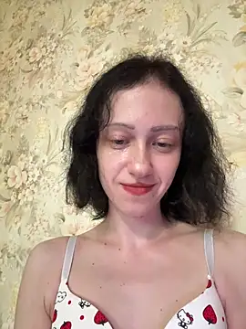AmanitaXXX69 online show from 06/10/26, 08:13