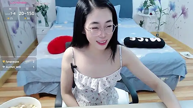 Snapshot of mila-baby-99 chatting on 05/04/26, 04:19 mila-baby-99 online show from 05/04/26, 04:19