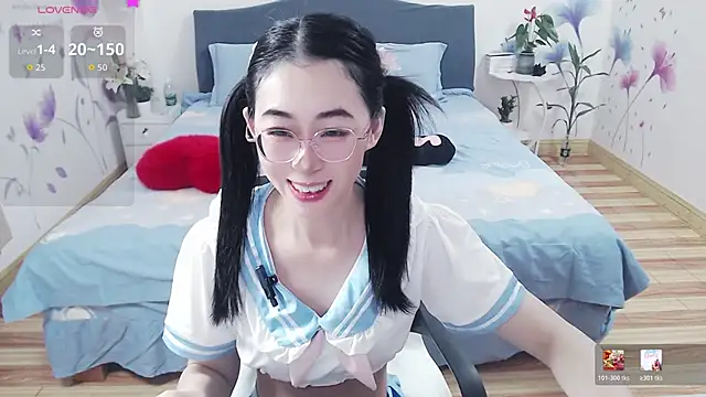Snapshot of mila-baby-99 chatting on 05/10/26, 06:29 mila-baby-99 online show from 05/10/26, 06:29