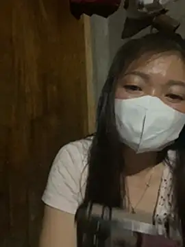 Snapshot of Bling-pusy chatting on 07/19/26, 01:04 Bling-pusy online show from 07/19/26, 01:04