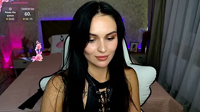 MilaaSweety online show from 06/26/26, 08:02
