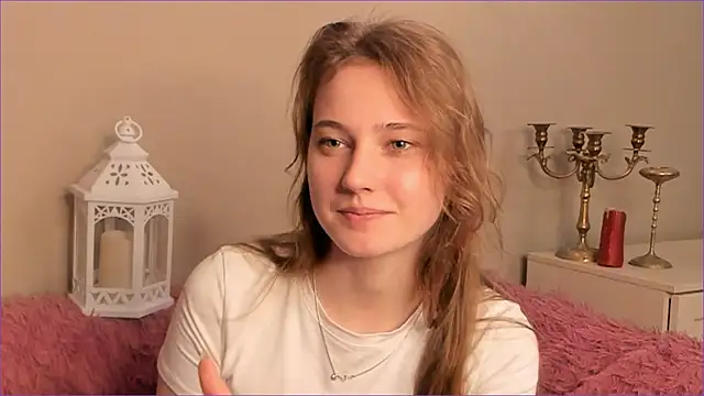 Snapshot of RubieHeiser chatting on 05/10/26, 09:47 RubieHeiser online show from 05/10/26, 09:47