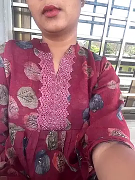 Snapshot of LovelyTrisha chatting on 03/09/26, 07:34 LovelyTrisha online show from 03/09/26, 07:34