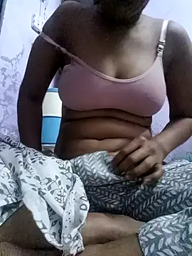 LovelyTrisha online show from 03/18/26, 06:38