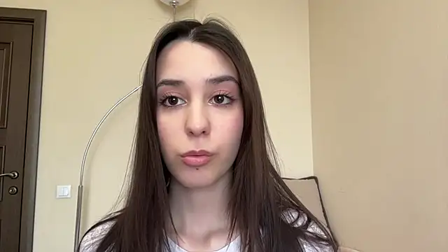 AdeleVelvet online show from 04/23/26, 11:31