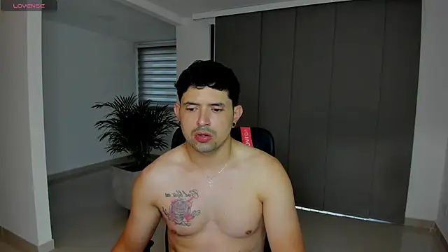 TroyeSavage online show from 03/12/26, 11:27