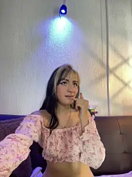 melodygirl2   online show from 04/21/26, 07:28