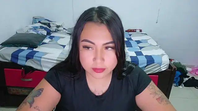 Snapshot of sexysofiaaa chatting on 03/23/26, 01:53 sexysofiaaa online show from 03/23/26, 01:53