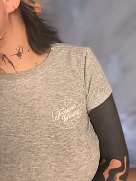 CarolQueen1  online show from 03/21/26, 12:43