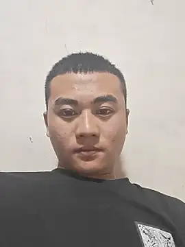 Snapshot of xiaocui06 chatting on 03/22/26, 11:35 xiaocui06 online show from 03/22/26, 11:35