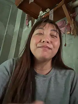 Sumi pusy online show from 04/15/26, 12:28