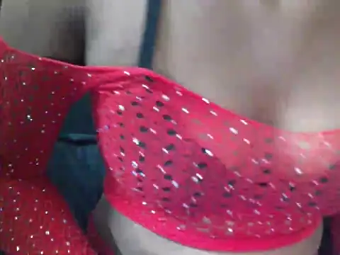 Couplehot00 online show from 04/30/26, 06:09
