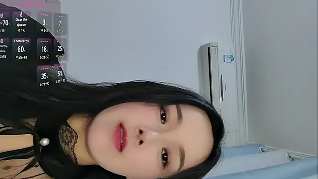 Yiyi-ii online show from 03/09/26, 11:47