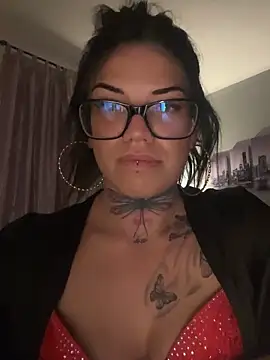 StellaZoey online show from 03/11/26, 07:53