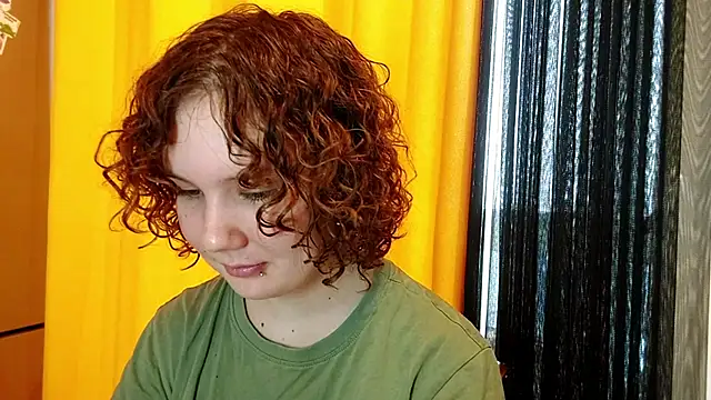 Snapshot of OlivaArashiro chatting on 03/19/26, 10:36 OlivaArashiro online show from 03/19/26, 10:36