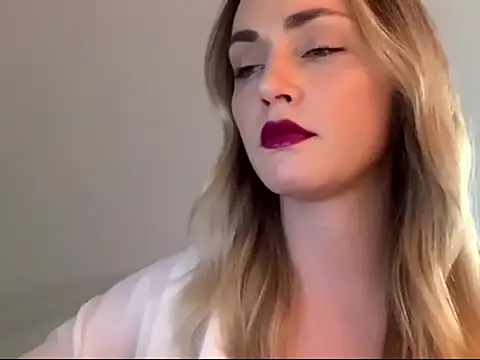 ScarlettSensitive online show from 04/02/26, 03:31