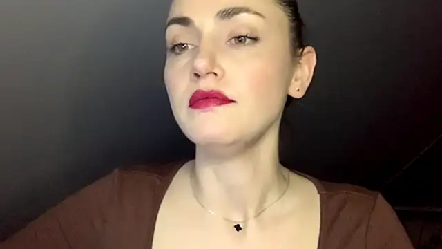 ScarlettSensitive online show from 05/05/26, 09:12