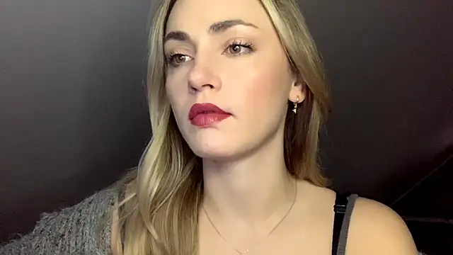 ScarlettSensitive online show from 05/18/26, 06:19