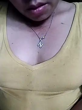 Min-in online show from 06/11/26, 03:48