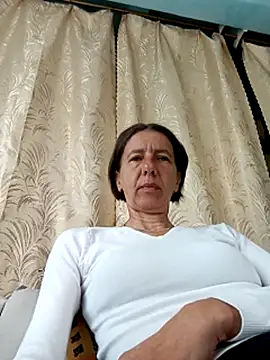 Snapshot of Tania9876 chatting on 06/02/26, 07:21 Tania9876 online show from 06/02/26, 07:21