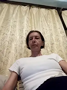 Snapshot of Tania9876 chatting on 06/06/26, 06:34 Tania9876 online show from 06/06/26, 06:34
