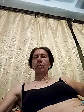 Snapshot of Tania9876 chatting on 06/30/26, 07:48 Tania9876 online show from 06/30/26, 07:48