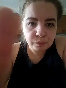 Snapshot of Riises chatting on 07/22/26, 03:04 Riises online show from 07/22/26, 03:04