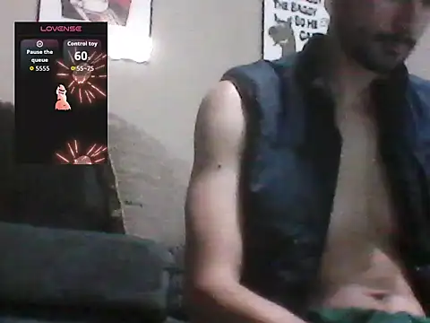 Snapshot of LiL-DRapXXX chatting on 05/11/26, 04:04 LiL-DRapXXX online show from 05/11/26, 04:04