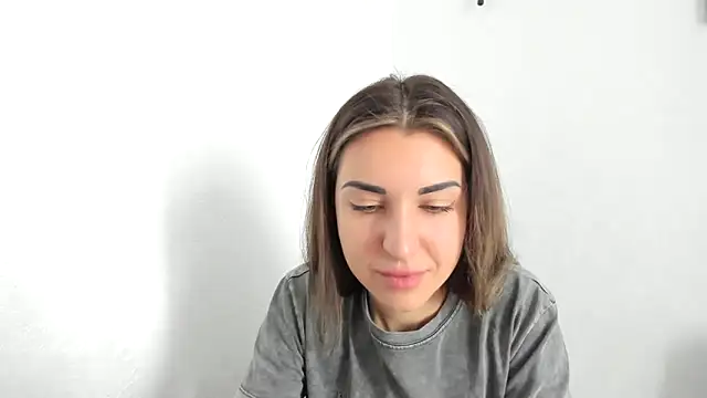 summmmersky1 online show from 03/22/26, 09:23