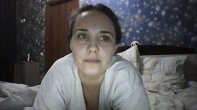 Alisa07qw online show from 04/13/26, 02:22