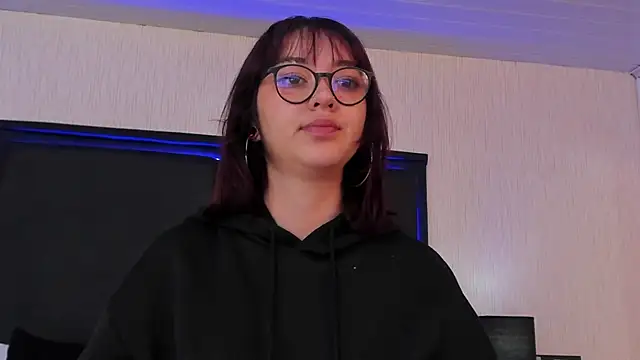 LilithBluum online show from 03/23/26, 11:36